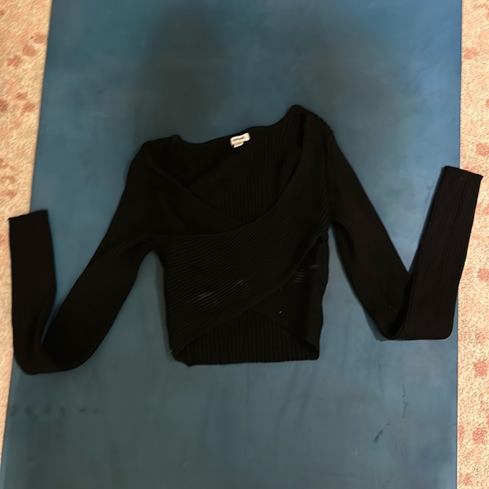 Crossover, black, long sleeve